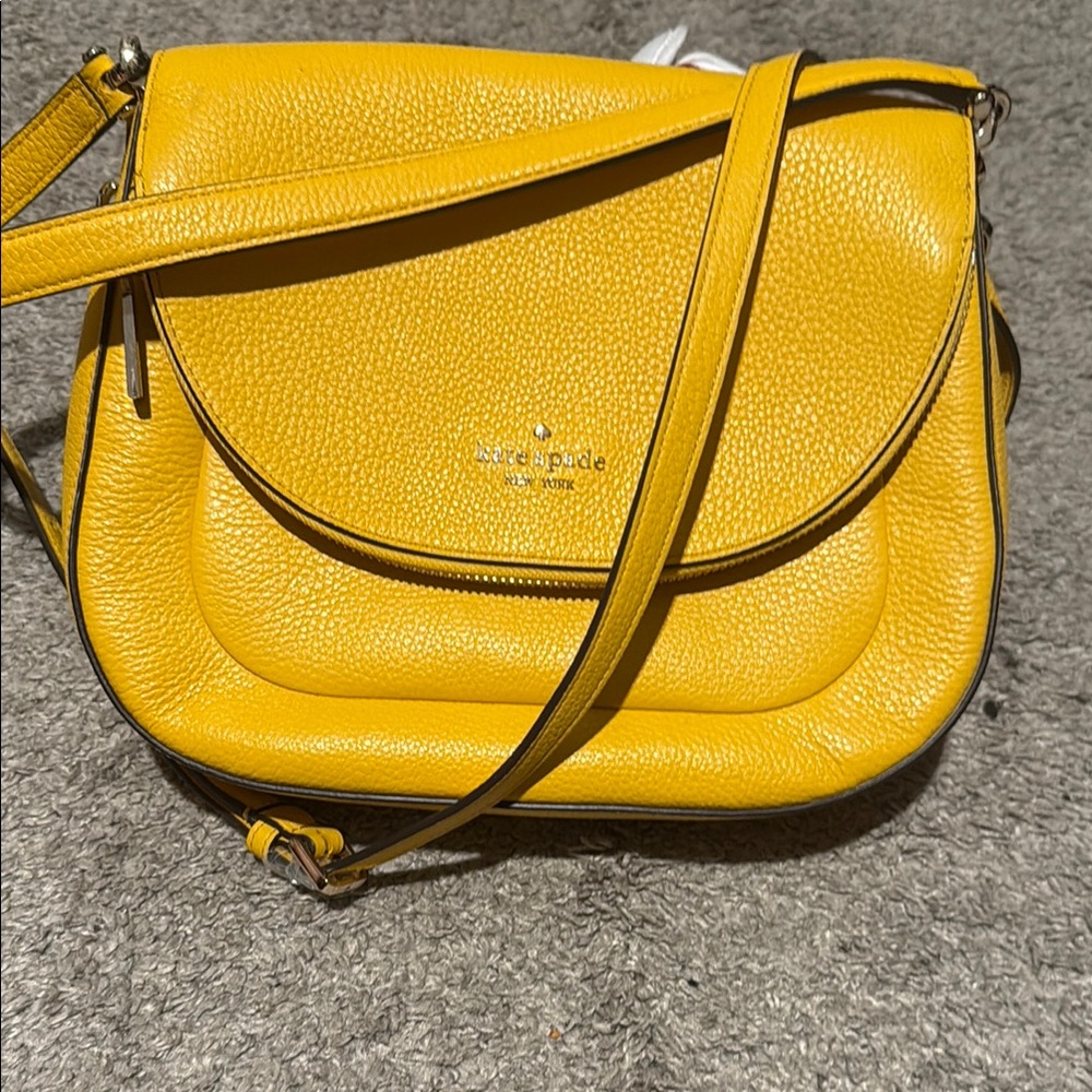 Kate Spade Sunny Yellow Crossbody Bag with Gold Hardware - Picture 4 of 4